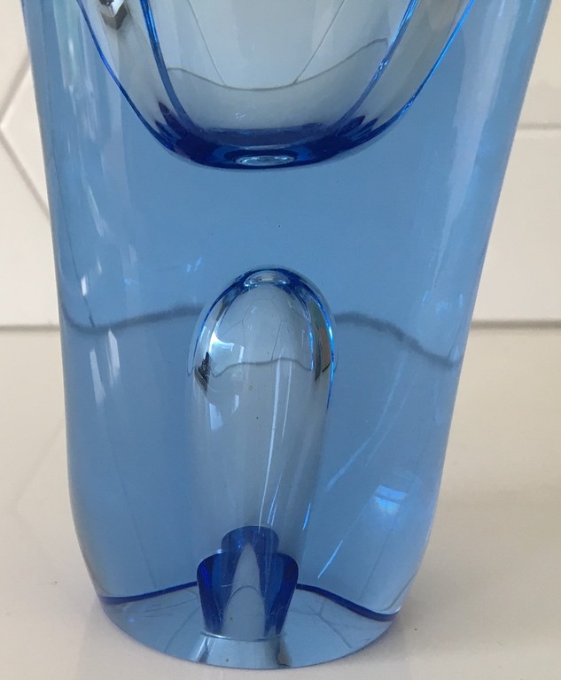 Miloslav Klinger (Zelezny Brod Sklo, ZBS) - Lichtblauwe vaas kopen? Bied vanaf 35!