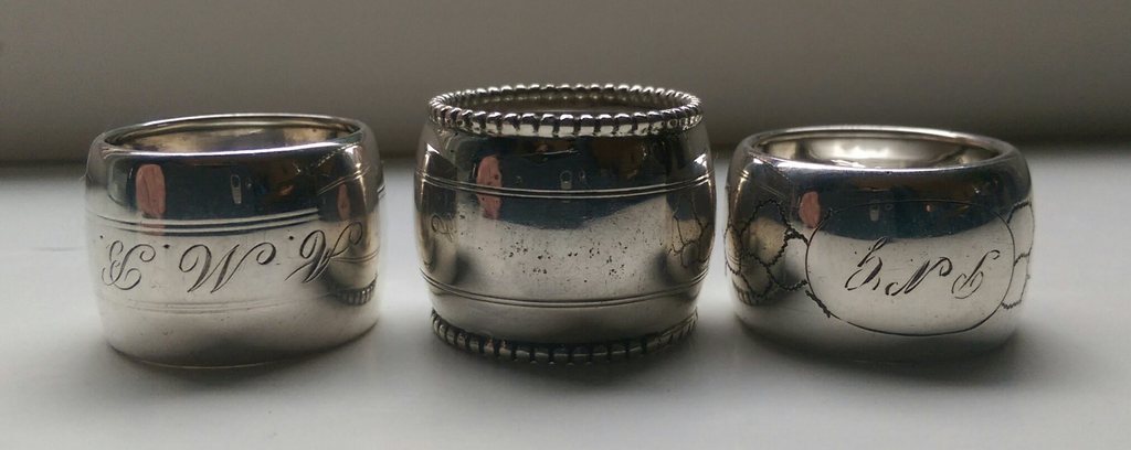 Zilveren doekringen (3 stuks) kopen? Bied vanaf 21!