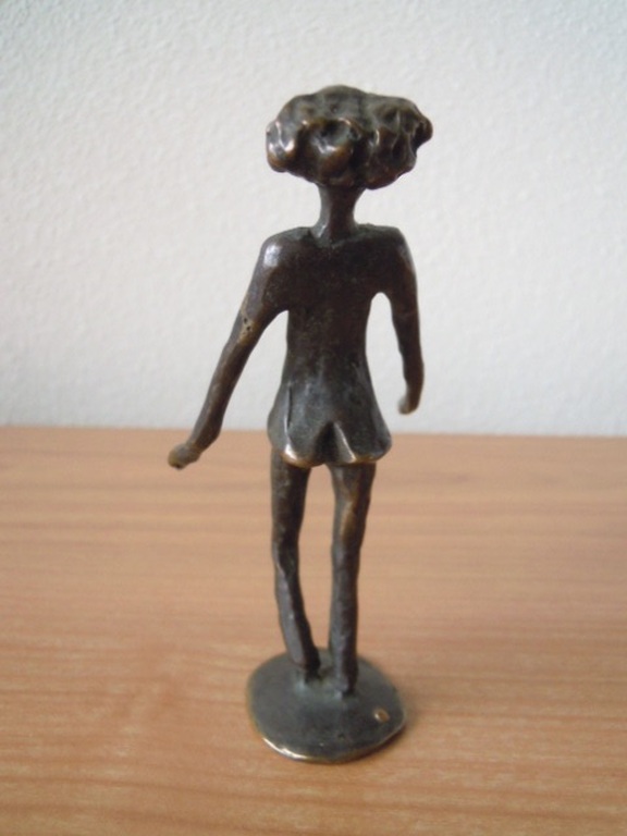 Massief bronzen beeldje 12,5 cm- kunstenaar onbekend. kopen? Bied vanaf 25!