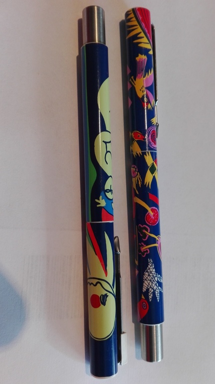 Corneille; set van 2 verschillende afbeeldingen op pen. kopen? Bied vanaf 25!