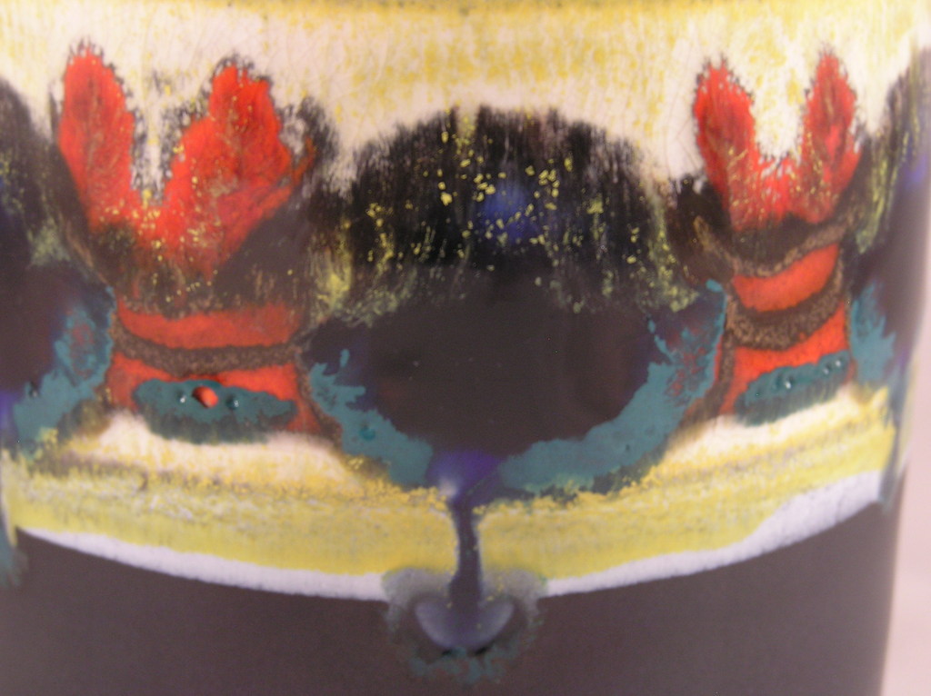 Flora plateel, vaasje jaren'60 kopen? Bied vanaf 1!