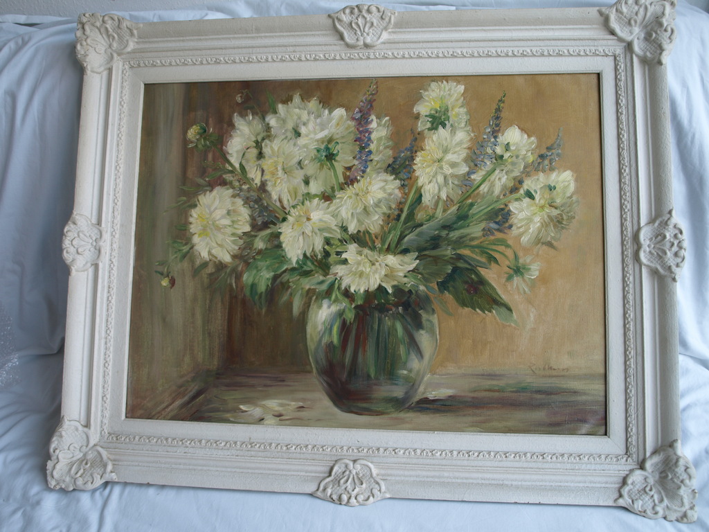 Onduidelijke signatuur : Olieverf op doek - Bloemstilleven - Ingelijst verkocht voor € 175!