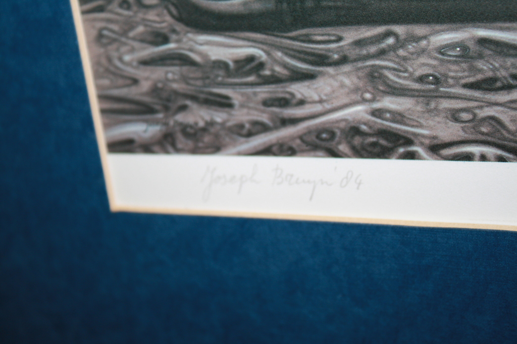 SURREALISME - ALIENS in LANDSCHAP van joseph bruyn kopen? Bied vanaf 9!