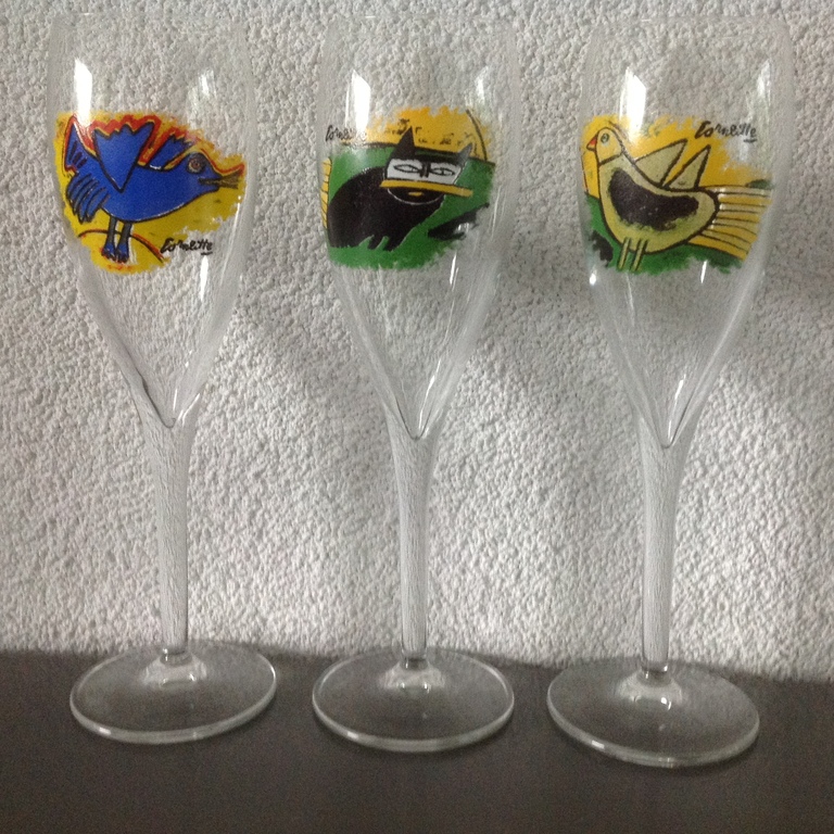 CORNEILLE - fles met vijf champagneglazen kopen? Bied vanaf 38!