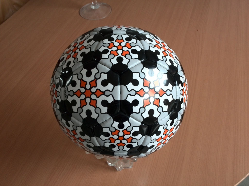 Johan Huijzer:-EK 2008-Bob van Persie WK 2010-Clemens Briels EK 2004-voetballen kopen? Bied vanaf 70!