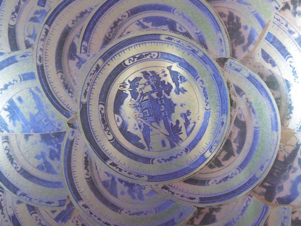 Arman: Zeefdruk, Fragments de Chine (groot op zilverprint)  kopen? Bied vanaf 200!