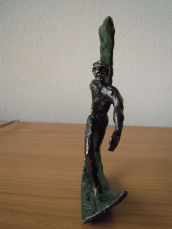 Prachtig beeld Ger van Tankeren 19 cm hoog - gesigneerd. kopen? Bied vanaf 25!