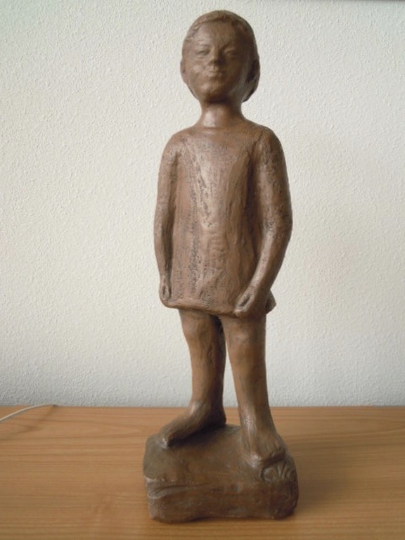 Hand gemaakt groot beeld van meisje - 45 cm = gesigneerd.   kopen? Bied vanaf 25!