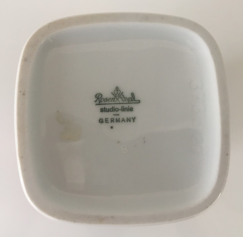 Rosamunde Nairac voor Rosenthal Studio Linie- porseleinen pop-art vaas kopen? Bied vanaf 1!