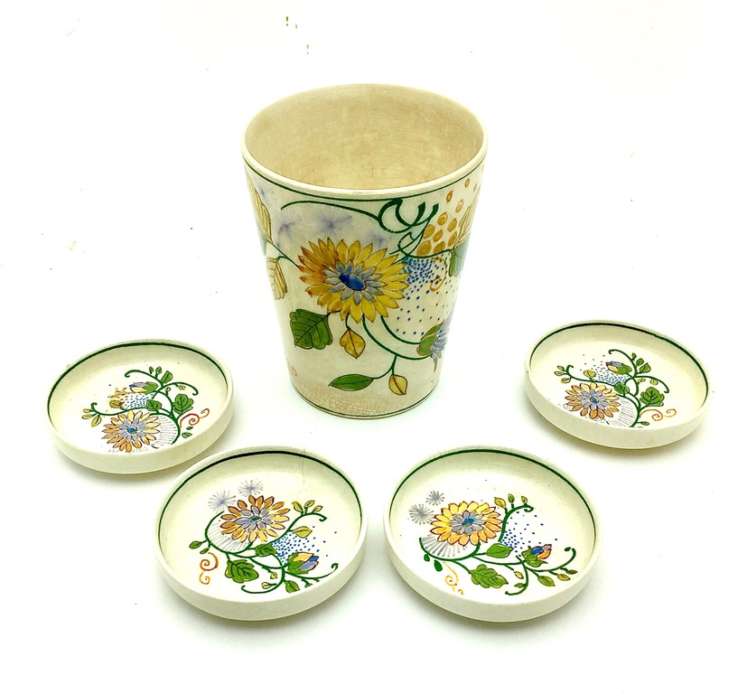 Plateelbakkerij Zuid-Holland Polychrome beker, petit-four schaaltjes 'Juliette' kopen? Bied vanaf 1!