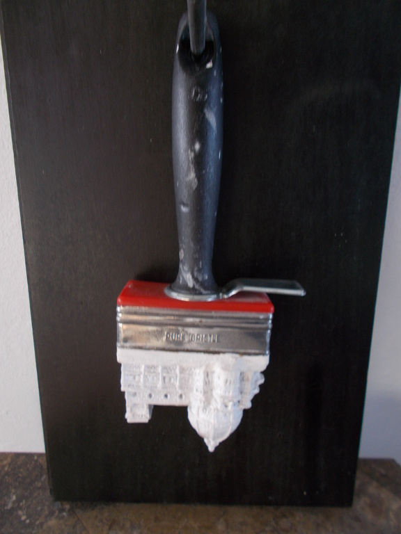  Kwast met miniatuur in pespex kast,Arjen.Lancel.1994 kopen? Bied vanaf 185!