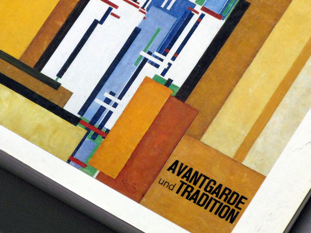 TSCHECHISCHE AVANT GARDE | lijvig naslagwerk - BIEDT NU !! Boeken veiling STOPT kopen? Bied vanaf 7!