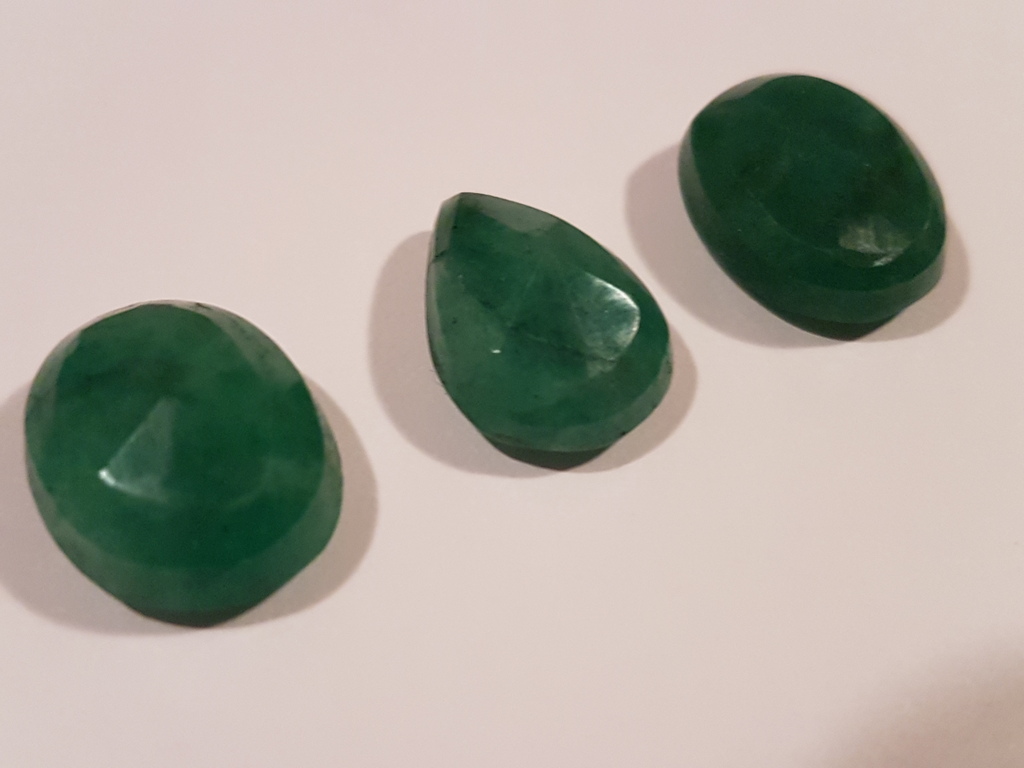 Lotto emeralds-3 pz kopen? Bied vanaf 5!