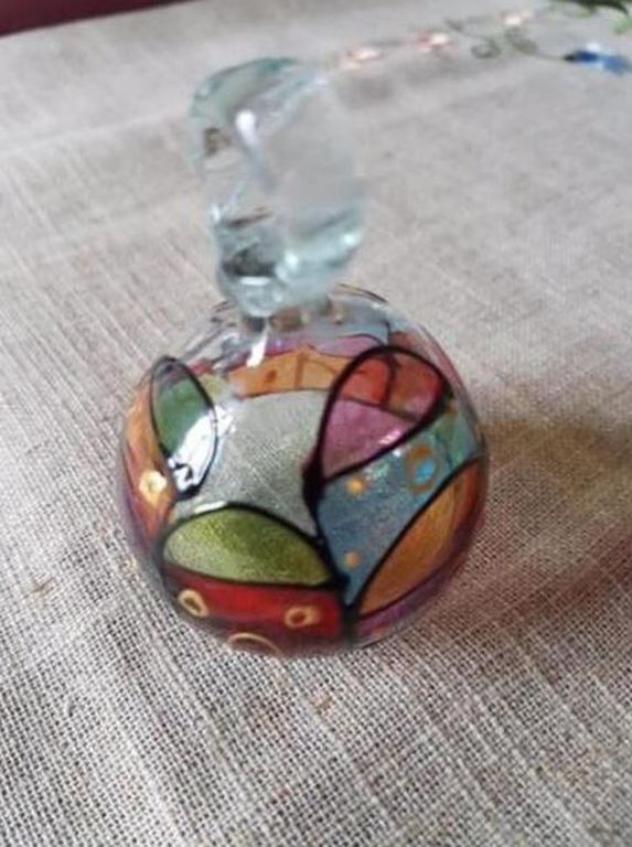 Israeel- mondgeblazen en handgeschilderd ball wit kopen? Bied vanaf 1!