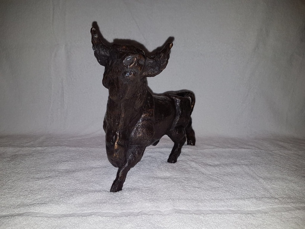 Bronzen Stier (Theo Mackaay) verkocht voor € 450!
