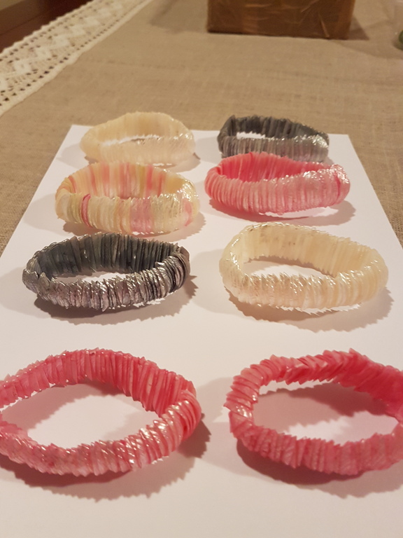 Lot parelmoer armbanden-8 pz kopen? Bied vanaf 10!