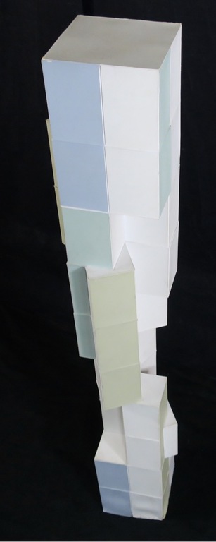 Berend Hendriks: Kartonnen sculptuur, Zonder titel kopen? Bied vanaf 150!