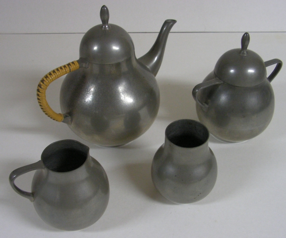 Christ J. van der Hoef - tin -  theeservies, vierdelig kopen? Bied vanaf 1!