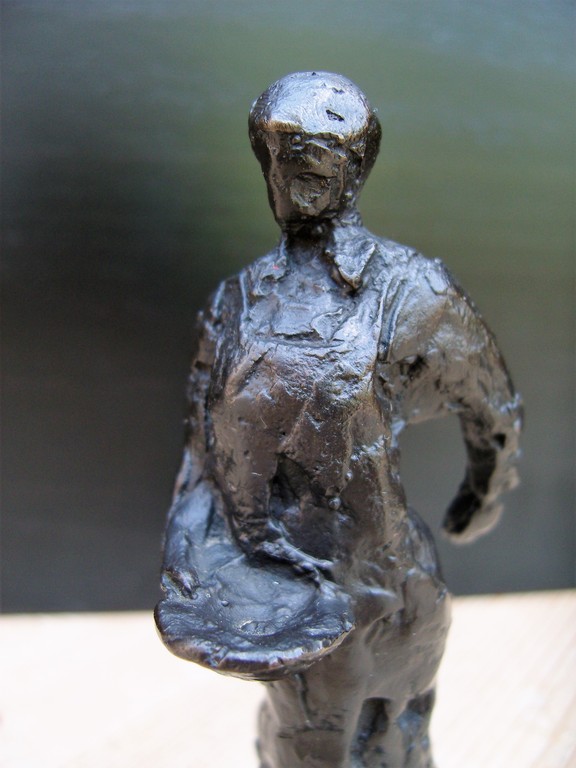 Onbekende kunstenaar: Zeer fraai bronzen beeldje van zaaister. kopen? Bied vanaf 70!