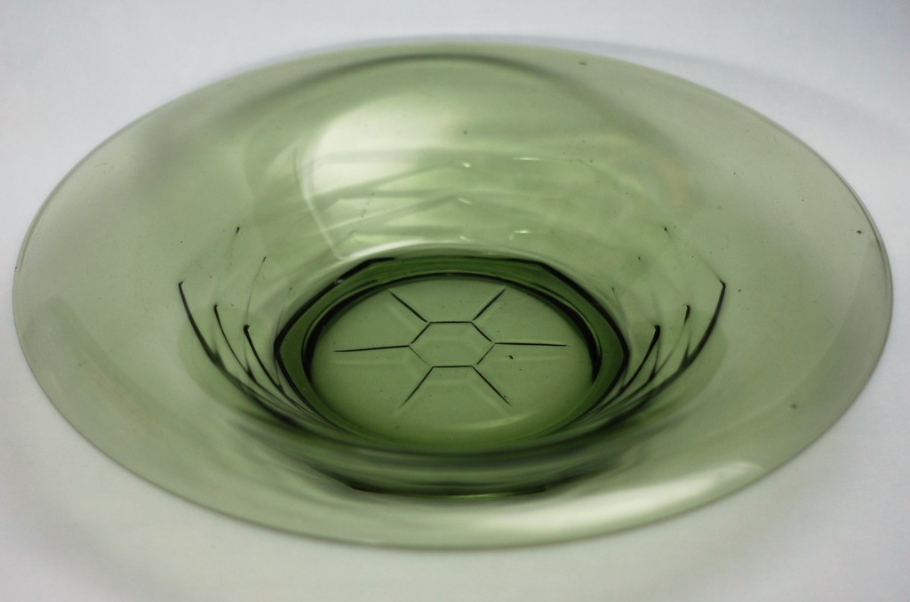 A.D. Copier - Olijfgroene schaal kopen? Bied vanaf 15!