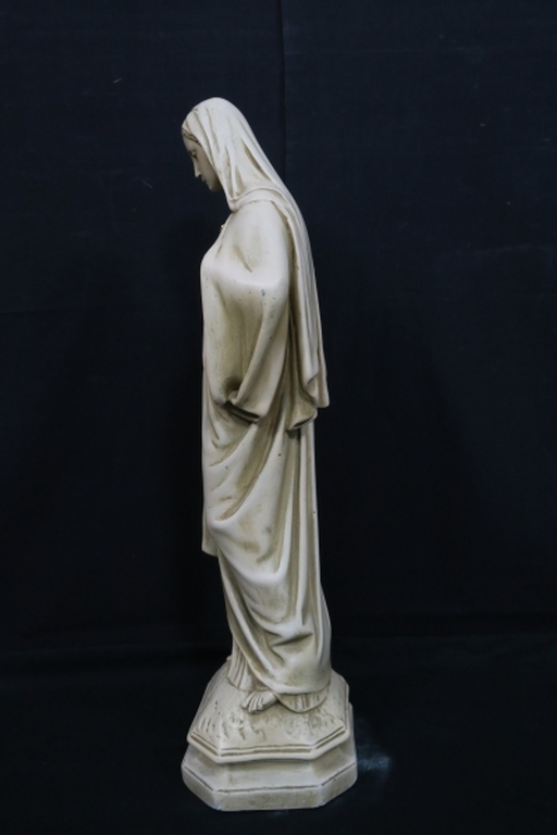 Gipsen beeld van De Heilige Maria kopen? Bied vanaf 70!