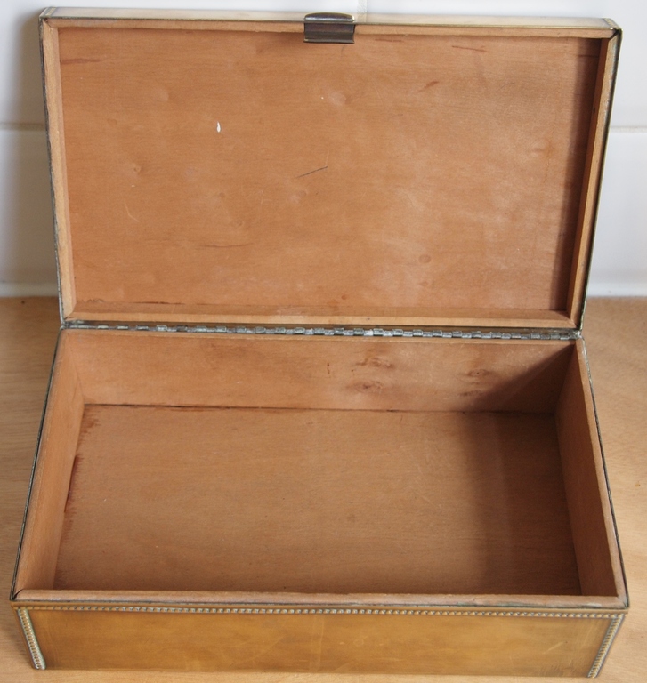 Art deco geel koperen sigarendoos kopen? Bied vanaf 40!