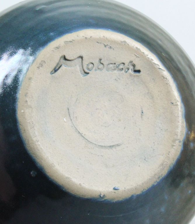 Mobach vaasje metallic glazuur kopen? Bied vanaf 15!