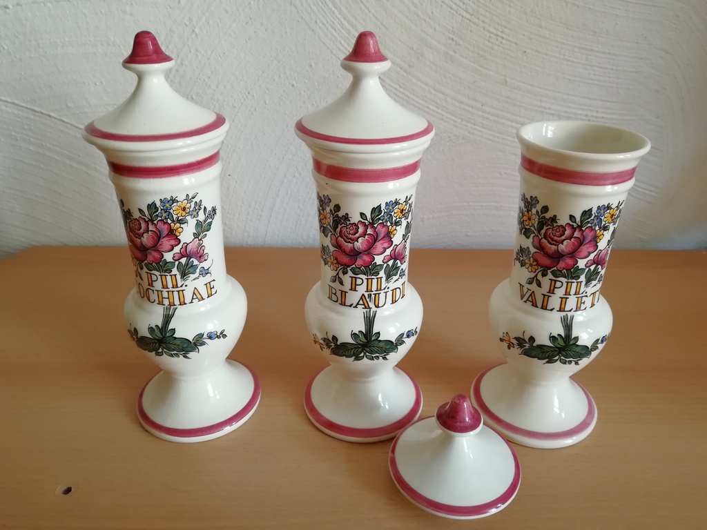 3 apothekers potten van interpharm unicum - made in Holland - perfecte staat kopen? Bied vanaf 15!