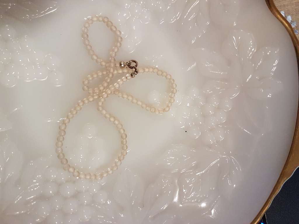 Ketting gemaakt van bergkristal kopen? Bied vanaf 3!