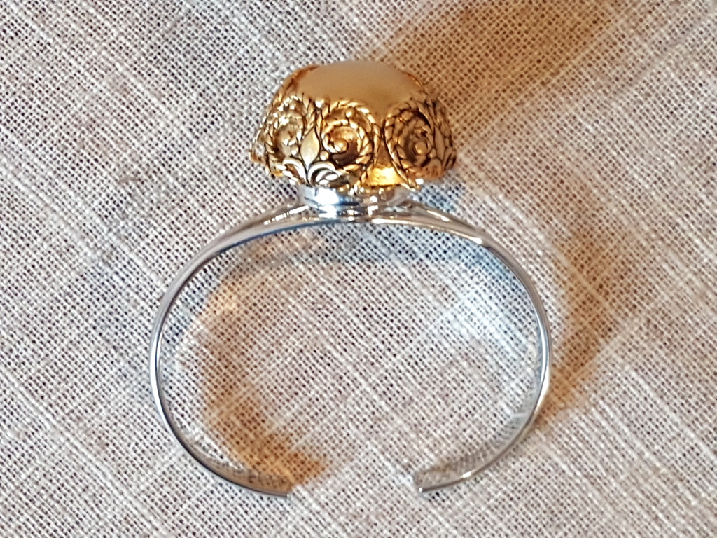 Armband met knop  Luciano Soprani kopen? Bied vanaf 8!