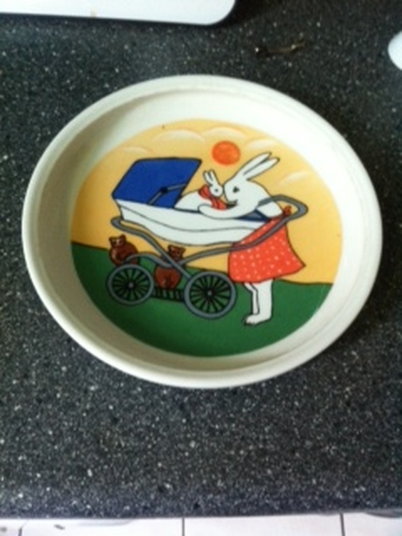 ARABIA Finland designer Helja Liukko-Sundstrom. 1996, doorsnede 18cm, izgst. kopen? Bied vanaf 50!