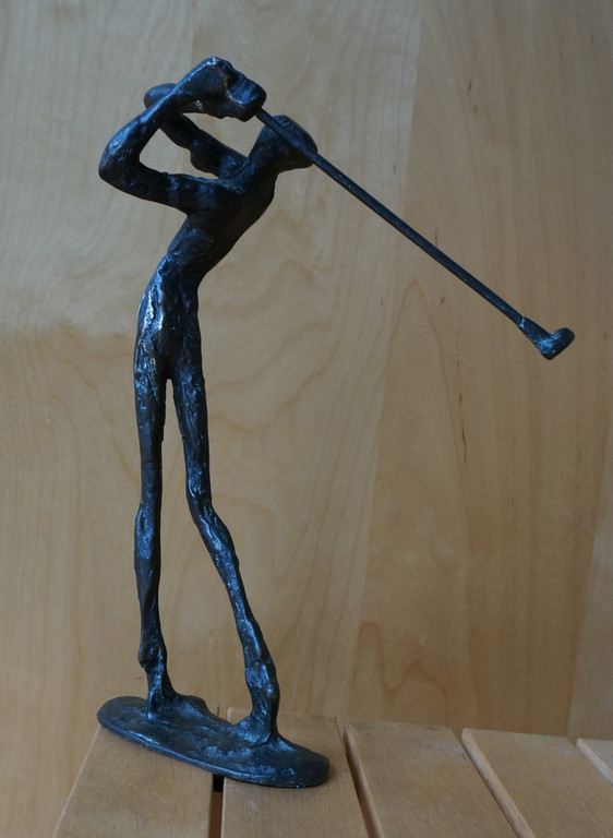 golfspeler in prima conditie, jaartal onbekend, oplage onbekend/verbronsd metaal kopen? Bied vanaf 35!