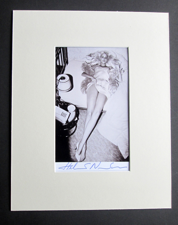 Helmut Newton - Nadja Auerman Berlijn 1994 - handgesigneerd kopen? Bied vanaf 89!