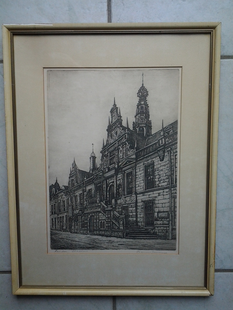 Marinus Janssen, Gravure ingelijst,  Leiden Stadhuis. kopen? Bied vanaf 1!