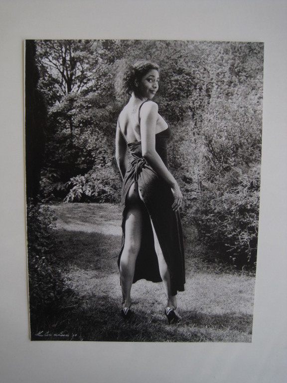 theo Lode de Leede 1934-2004 - unica z/w foto "staand model" gesigneerd kopen? Bied vanaf 1!