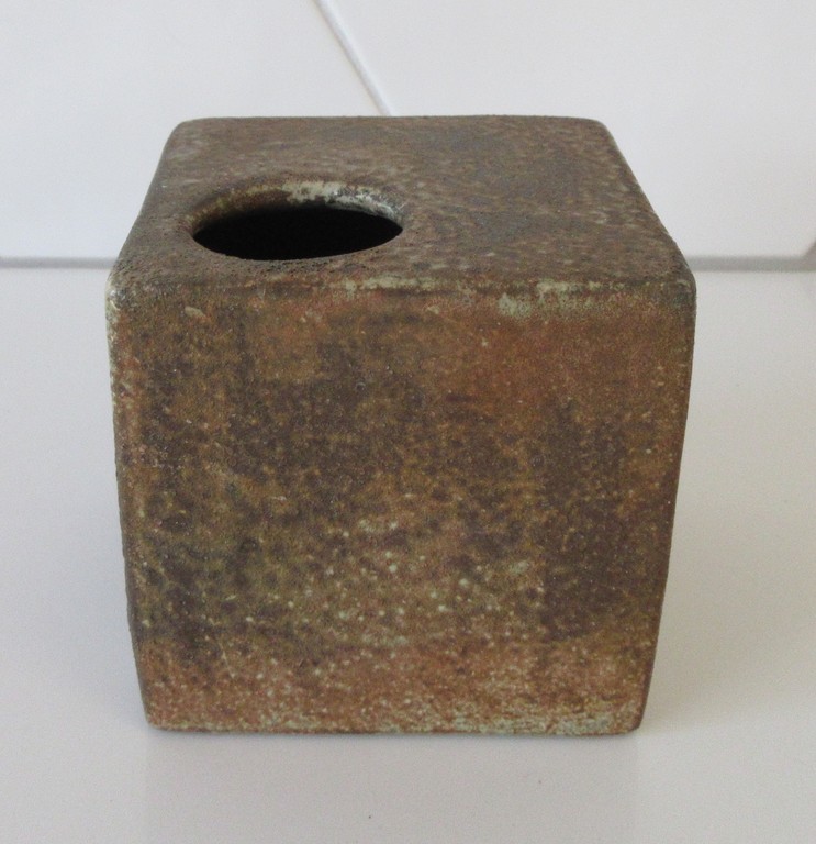 Mobach en Westraven -  Vier vazen en een kom kopen? Bied vanaf 45!