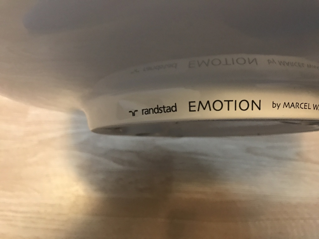Marcel Wanders  EMOTION kopen? Bied vanaf 1!