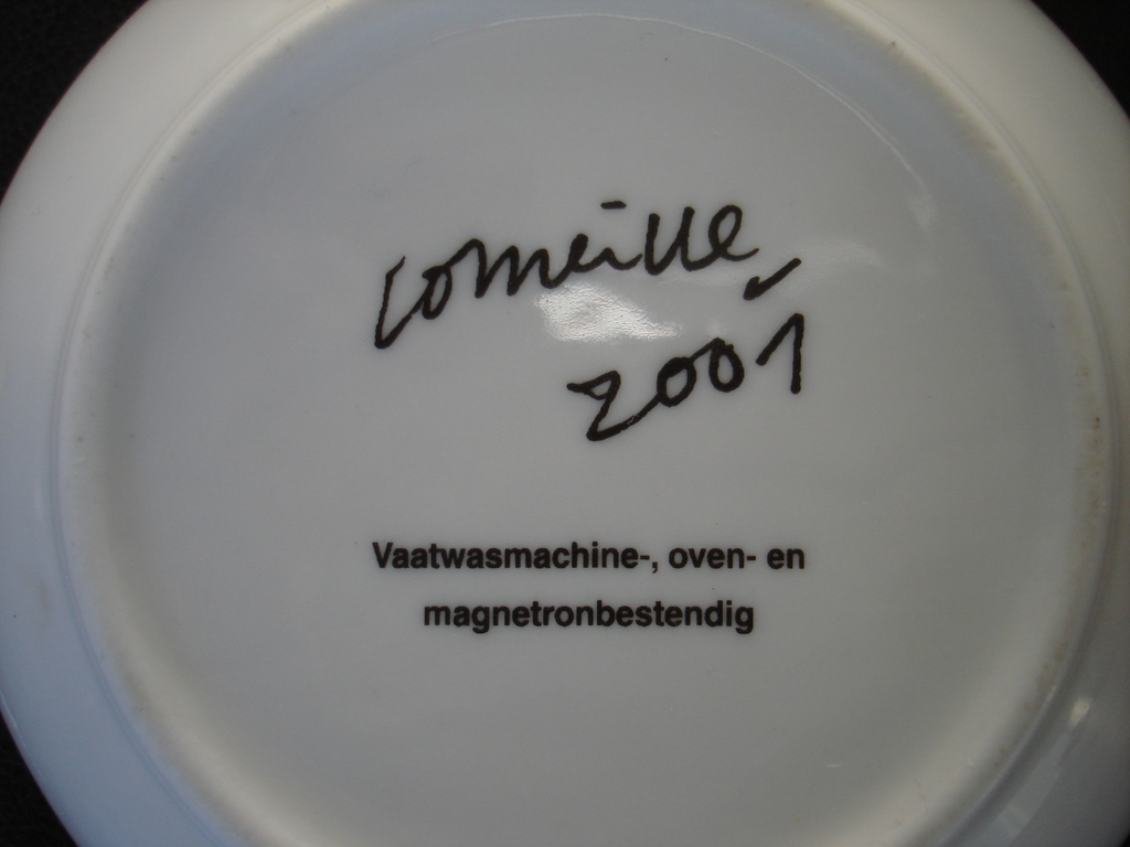 Corneille, vier schaaltjes kopen? Bied vanaf 20!