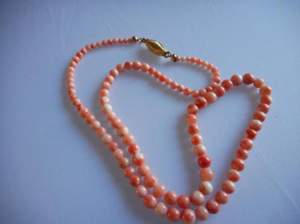 Ketting 1960 Mediterranean koraalroze (Corallo rosa di Sciacca) Sicilia-Italia kopen? Bied vanaf 35!