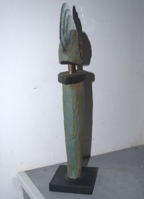 keramisch beeld met metaal en glas monogram JB kopen? Bied vanaf 35!