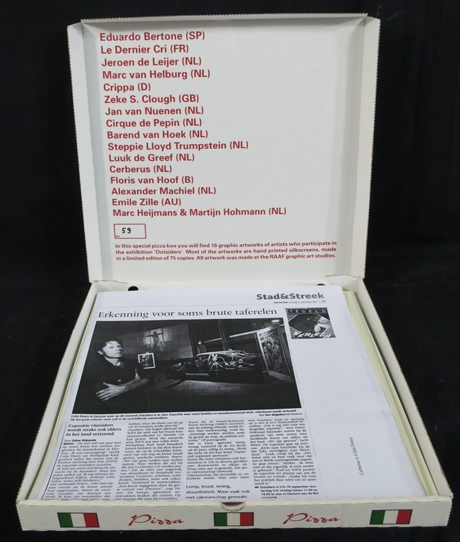 Pizzadoos met LP en 16 grafische werken: o.a. Barend van Hoek, I don't know about art, kopen? Bied vanaf 60!
