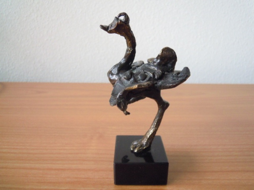 Massief bronzen beeldje van  verkocht voor € 45!