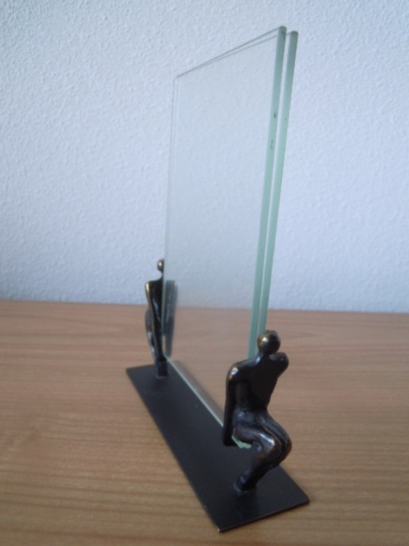 Corry Ammerlaan fotolijstje met 2 beeldjes . kopen? Bied vanaf 25!