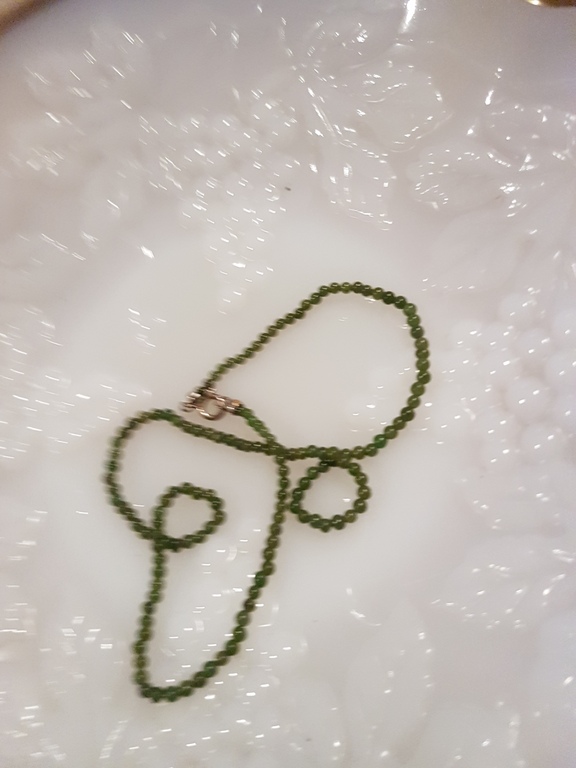 Jade ketting kopen? Bied vanaf 5!