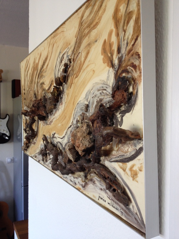 Jeanine Veldman '77 80,5x40,5x8 gemengd olie, steen, schelpen, hout schilderij kopen? Bied vanaf 45!