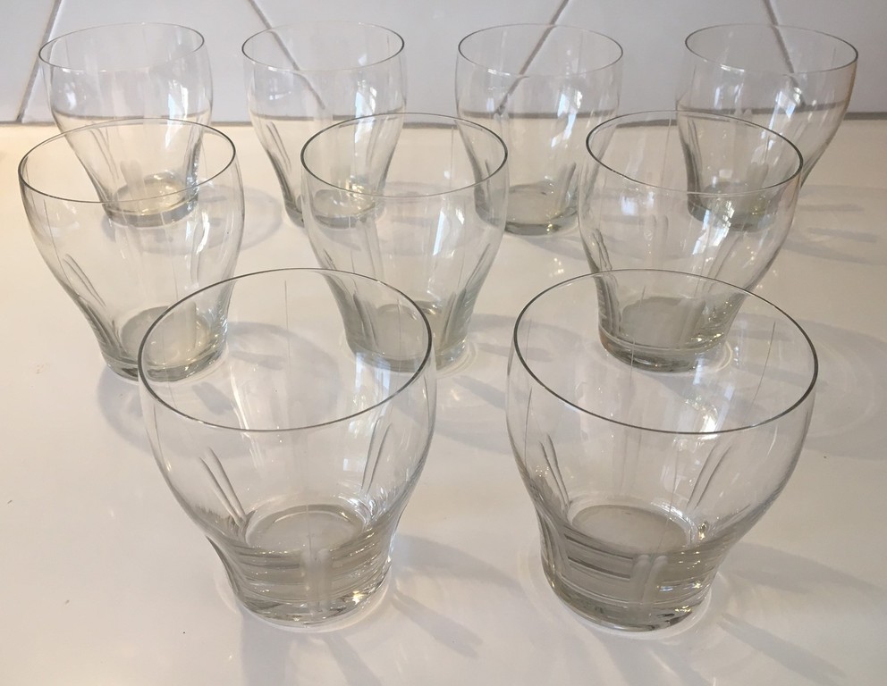 Floris Meydam voor Leerdam - 9 waterglazen met luciferslijpsel servies "Tulp"  kopen? Bied vanaf 28!