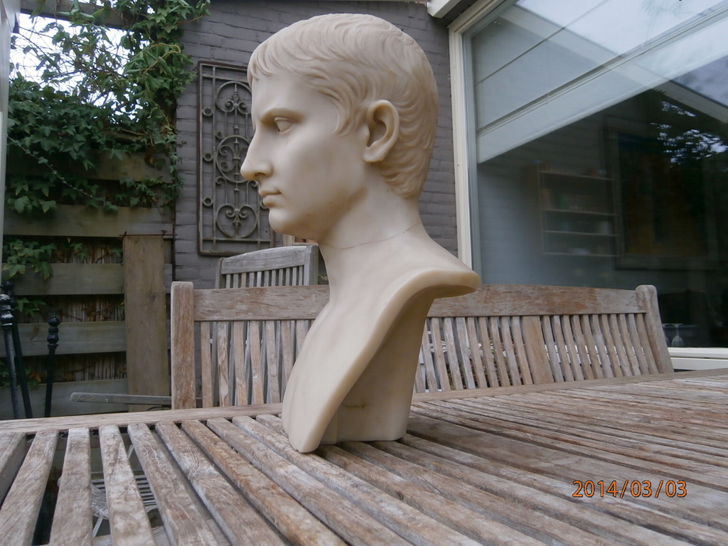 Augustus, romeins keizer kopen? Bied vanaf 1!