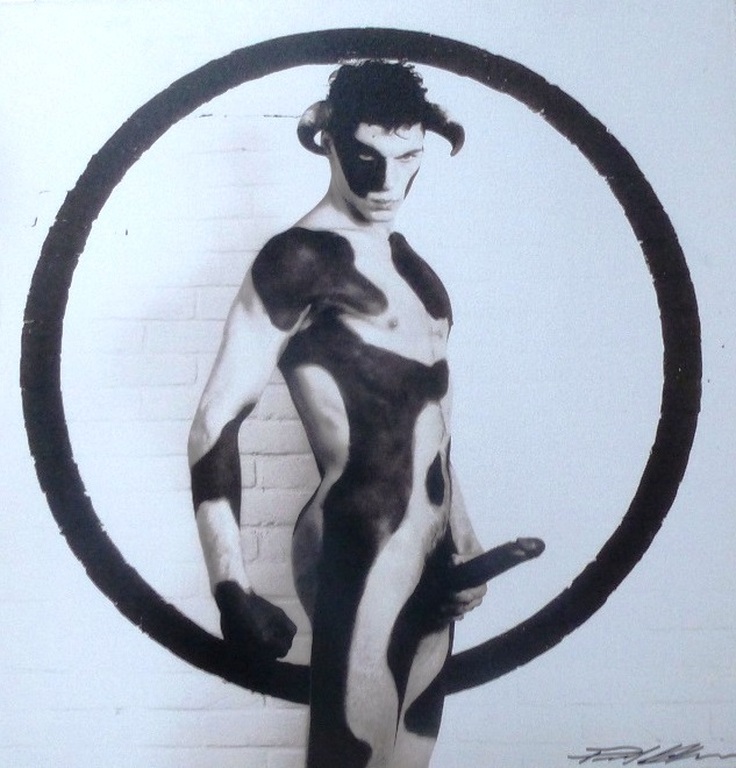 Paul Blanca, Foto op linnen: Bull, handgesigneerd en genummerd (10/20) verkocht voor € 295!