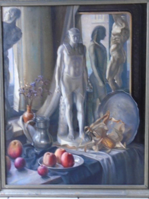 Roelf Gerbrands - olieverf - Stilleven met beelden en fruit verkocht voor € 565!