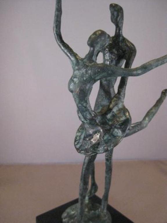 Een prachtig bronzen beeld van een balletpaar verkocht voor € 65!
